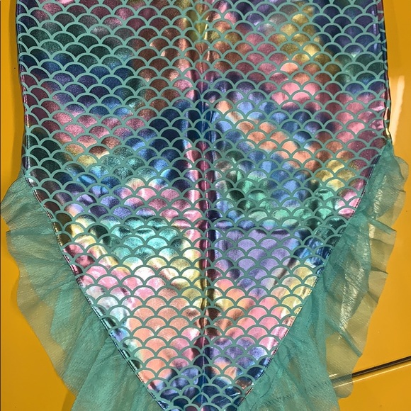 New & Lightly worn little girls Clothing bundle - Picture 6 of 11